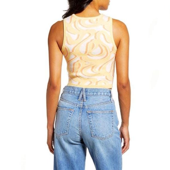 Asymmetric Sweater Tank In Marble - Picture 2 of 7